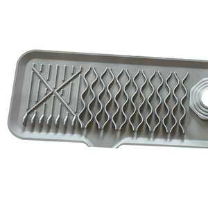 Grifo de fregadero de silicona gris, estera de secado, accesorio de cocina plegable fácilmente instalable - Product Image 6