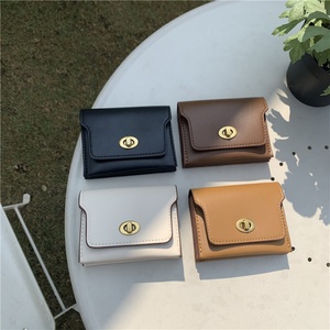 Wholesale Short PU Women's Designer <b>Card</b> <b>Holder</b> <b>Wallet</b> Fashionable Thread Pattern with Open Closure RFID Lining - Product Image 5