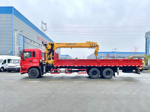 Grue de camion CLW Dongfeng la plus vendue, capacité 12 tonnes, 5 sections, pompe Zoomlion, moteur Yuchai, boîte de vitesses haute efficacité - Product Image 5