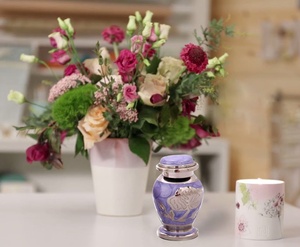 ชุดโกศทองเหลืองสไตล์ยุโรปสลักลายกุหลาบ เป็นมิตรกับสิ่งแวดล้อม ปรับแต่งได้ ชุด 4 ใบ หลากสี สำหรับเก็บอัฐิ - Product Image 4