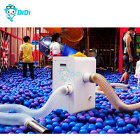Machine personnalisée équipement de jeu doux de qualité commerciale aire de jeu machine de nettoyage de fosse à balles en mousse
