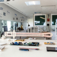 Colonne d'isolation en nylon PA66 pour support de circuit imprimé