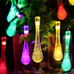 Shingel Rgb Lumières De Noël <span class=keywords><strong>Goutte</strong></span> <span class=keywords><strong>D</strong></span>'<span class=keywords><strong>eau</strong></span> Forme Solaire Lumière Lampe <span class=keywords><strong>D</strong></span>écorative Solaire Guirlande Lumineuse Extérieure Olar Avec <span class=keywords><strong>Led</strong></span> Rgb - Product Image 1