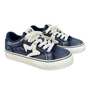 High quality <b>Canvas</b> Flat Women's Casual Shoes stylish men's shoes Outdoor youth Anti-Slip & Lightweight Skateboarding Shoes - Product Image 6