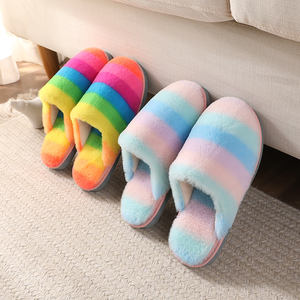 Vente en gros, pantoufles pour enfants, maison, chaud, doux, antidérapant, peluche, enfants, pantoufles d'hiver pour filles - Product Image 2