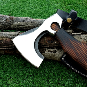 ขวานตีไฟฟ้า ZA DAMASCUS MAKERS รุ่น Tomahawk Hatchet ใบมีดเหล็กคาร์บอน ด้ามไม้ 5 ชั้น ขวานเอาตัวรอด ลายสลัก สำหรับตัดต้นไม้ งานไม้ - Product Image 1