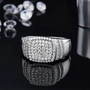 Luster Awesome Cocktail Hip Pop Real 925 Sterling Silver Ice Out Round Cut Moissanite Hombres Anillos únicos