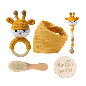 Coffrets cadeaux de luxe pour bébés, serviette apaisante pour nouveau-né, couverture, chaîne de sucette pour nourrissons, hochet en crochet, coffret cadeau pour bébé - Product Image 3