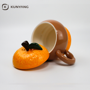 Taza <span class=keywords><strong>de</strong></span> Cerámica Creativa con Forma <span class=keywords><strong>de</strong></span> Naranja, <span class=keywords><strong>Precio</strong></span> <span class=keywords><strong>de</strong></span> Fábrica, Taza con Forma Especial Personalizable al por Mayor con Tapa - Product Image 2