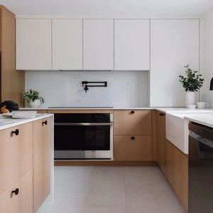 BAILOM Set di Mobili da Cucina Modulari Personalizzati Ecologici, Moderni, Grigi, a <span class=keywords><strong>L</strong></span> con Isola, Piano in Quarzo, Lavello e Fornello - Product Image 4