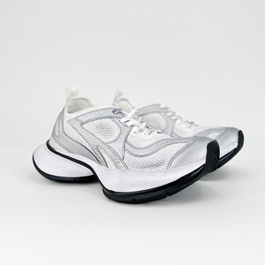 Chaussures décontractées à semelles épaisses, style marche, tendance, originales, populaires, pour garçons et filles - Product Image 2