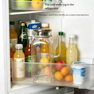 Grande carafe en verre résistant à <span class=keywords><strong>la</strong></span> chaleur avec poignée et couvercle, idéale pour le thé glacé, le café et les boissons froides ou chaudes, à conserver dans le réfrigérateur. - Product Image 4