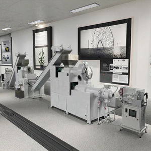 Ligne de production de salle de bain complète toilette automatique barre verte faisant savon moulage façonnage machine - Product Image 1