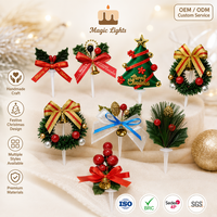 Décorations de gâteau de Noël : pics décoratifs, houx, nœuds, clochettes, mini-sapins, couronnes pour fêtes de fin d'année