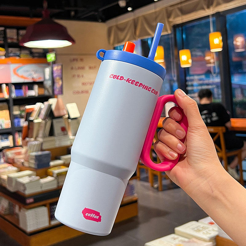 สีฟ้าอ่อน