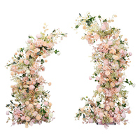 Arche de mariage florale artificielle en métal en forme de corne de taureau, support extérieur avec finition artisanale pour événements de mariage (vente en gros)