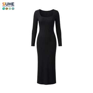Robe longue moulante côtelée vintage pour femme SUHE en modal et élasthanne, col carré, manches longues, coupe ajustée, en stock, personnalisable avec marque privée - Product Image 1
