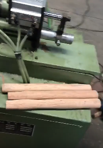 Herramientas agrícolas Máquina de mango de madera Máquina de mango de pico ovalado Producción industrial Máquina de mango de madera - Product Image 6