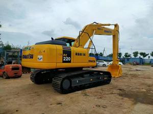 Excavadora Komatsu PC220-7 Usada, Original de Japón, con Motor, Bomba y Rodamientos, 20 Toneladas, 245KW de Potencia - Precio Económico en Oferta - Product Image 2