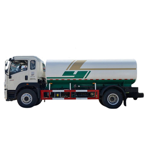 <span class=keywords><strong>Camion</strong></span>-<span class=keywords><strong>citerne</strong></span> à <span class=keywords><strong>eau</strong></span> CIMC LINYU personnalisé 4X2 220hp Sinotruk Howo, <span class=keywords><strong>camion</strong></span>-<span class=keywords><strong>citerne</strong></span> à <span class=keywords><strong>eau</strong></span> 4x4 - Product Image 1