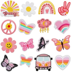 Patchs thermocollants en tissu brodé papillon avec sequins et chenille pour sacs et chapeaux, motif bus arc-en-ciel de dessin animé, patch brodé à la main - Product Image 1