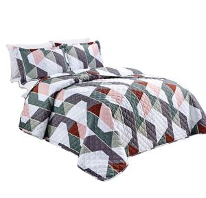 Ensemble de literie matelassé léger avec certificat OEKO-TEX en gros 1 couvre-lit et 2 taies d'oreiller couvre-lit ensemble de literie king Size - Product Image 1