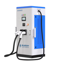 Bluesky 120kw Pengisi Daya DC EV Tipe 2 Kabel Daya Gb/T Terpasang di Lantai Soket OCPP1.6j Pembaca Kartu Kredit Baru 24 Bulan