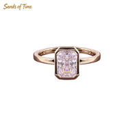 Bague en Moissanite Taille Émeraude Carat Couleur D VVS pour Femme, en Argent Sterling 925 Plaqué Or, Sertissage Griffe, Design Personnalisé Tendance, Fabrication Usine