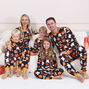 Nouvel Arrivage Prêt à Expédier Grands Stocks Haute Qualité Tenues Assorties pour la Famille Halloween <span class=keywords><strong>Festival</strong></span> Vêtements de Nuit pour la Famille Ensembles de Pyjamas - Product Image 3
