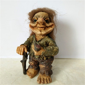ตุ๊กตาคนแก่ชาวนอร์เวย์โบราณถือไม้เท้า - Product Image 5