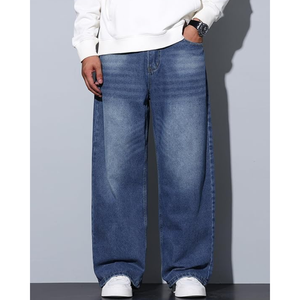 Jean large pour homme, coupe décontractée, en denim délavé, bleu moyen, couleur unie - Product Image 2