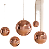 Ornement de Noël et de mariage en cuivre poli miroir doré rose, style Art Déco de luxe, boule creuse, installation facile, intérieur