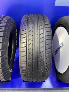 Pneus d'été et d'hiver de qualité supérieure 195/65R15 205/55R16 pour voitures particulières, SUV, camions légers et fourgonnettes - Product Image 1