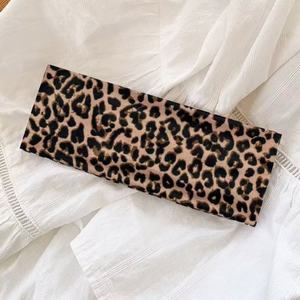 Diadema Deportiva Personalizada al por Mayor con Estampado de Leopardo en Poliéster, Antideslizante de Alta Precisión, Accesorios de Moda para el Cabello de Uso Diario - Product Image 1