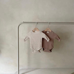 Ropa de Bebé de Alta Calidad, Ropa Personalizada, Mameluco para Bebés y Niños Pequeños, Body de Bebé con Tejido Acanalado - Product Image 5