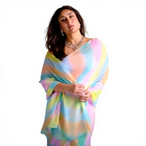 Sari en mousseline de soie pour femme Tennecy, imprimé numérique multicolore pastel, longueur au sol, infroissable, séchage rapide, réversible, élégant et traditionnel - Product Image 1