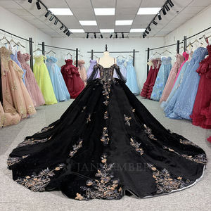 Robe de Quinceañera noire unique 6952, style corset Sweetheart, à manches courtes classiques, avec perles et appliques, traîne chapelle, pour bal de promo - Product Image 4