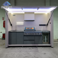 Module de cuisine extérieur moderne modulaire en acier inoxydable et acrylique, résistant aux intempéries, avec téléviseur intégré, haut-parleur, auvent LED, barbecue à gaz, réfrigérateur et évier