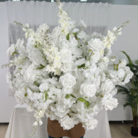 Centre de table décoratif personnalisé DKB, composition florale en boule de fleurs artificielles pour mariage