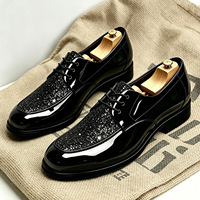 Chaussures habillées Xuanhui grande taille 48 en cuir verni coréen à lacets, brillantes, avec empeigne à paillettes dorées, pour hommes, idéales pour le bureau