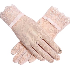 <span class=keywords><strong>Mitaines</strong></span> d'été pour femmes, courtes, <span class=keywords><strong>anti</strong></span>-<span class=keywords><strong>UV</strong></span>, antidérapantes, pour la conduite, en dentelle, à doigts entiers, pour écran tactile, avec nœud, pour robe, blanches - Product Image 1