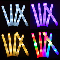 Bâtons lumineux en mousse à LED pour concert Bâtons Cheer Tube Glow in the Dark Bâton clignotant de mariage Jouets Cadeaux de fête des mères Fournitures de fête