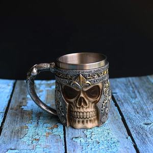 Taza de <span class=keywords><strong>cerveza</strong></span> de fiesta de bar personalizada con mango, Cráneo de resina vikinga con acero inoxidable incorporado, taza de café y <span class=keywords><strong>cerveza</strong></span> - Product Image 5