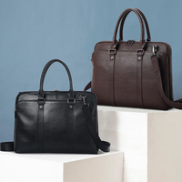 Sacs en cuir véritable avec logo personnalisé en gros, service OEM, sac pour ordinateur portable, sac pour homme en cuir véritable de grande capacité, tendance