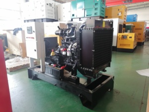 Generador de 24kw 30kva Trifásico de CA con Motor 4B3.9-G12 y Alternador - Product Image 4