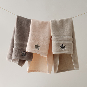 Nhà Máy Trực Tiếp Bông Khăn Tay Với Logo Thêu Dày Chất Lượng Cao Sang Trọng Tùy Chỉnh Tập Thể Dục Phòng Tập Thể Dục Một Khăn - Product Image 4