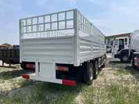 Camion de transport de marchandises Shacman 6x4 avec ridelles, moteur Weichai 340 ch, 10 roues, conduite à gauche/droite, poids lourd pour le transport de céréales, de bétail et de marchandises en vrac