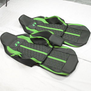 GANEha diseñado una nueva funda de asiento de color negro- verde, adecuada para Volkswagen Golf, una funda de asiento universal de cuero sintético para las cuatro estaciones. - Product Image 1