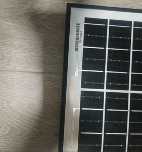Panneau solaire rigide monocristallin 12V 30W, étanche, pour extérieur, hors réseau, charge d'alimentation, OEM personnalisé - Product Image 2