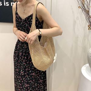 Chic Aesthetic Crescent Bag, Minimalist Slouchy Hobo Shoulder Bag, Trendy Versatile Underarm <b>Purse</b> for Women Daily Wear - Product Image 3